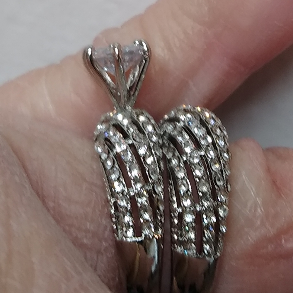 NWT WHITE SAPPHIRE WEDDING RINGS - Picture 6 of 6